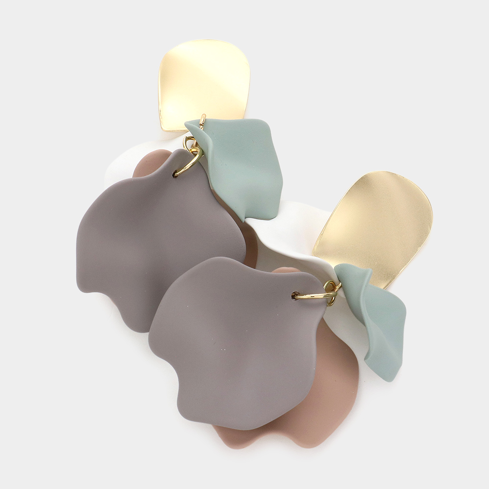 Neutral Petals