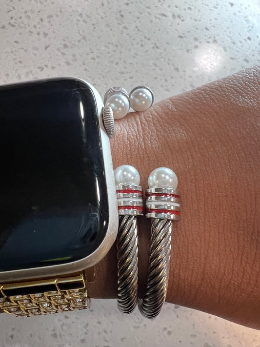 Set of 2 Red/White Cable Bracelets